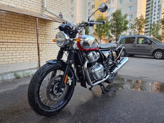 2024 Royal Enfield Interceptor 650, серебристый, 600000 рублей, вид 1