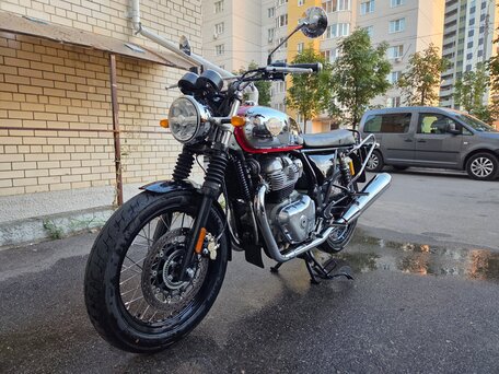 2024 Royal Enfield Interceptor 650, серебристый, 610000 рублей, вид 1