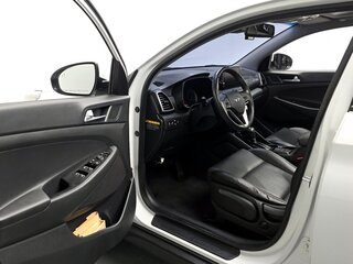 2018 Hyundai Tucson III, белый, 1470000 рублей, вид 5