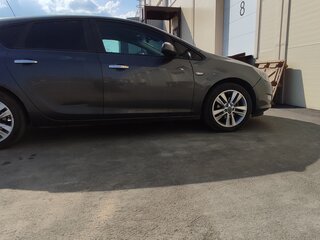 2012 Opel Astra J, серый, 449000 рублей, вид 4