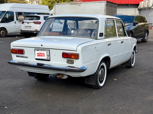 1986 Lada (ВАЗ) 21013, белый, 240000 рублей - вид 3