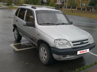 2003 Chevrolet Niva I, серебристый, 270000 рублей, вид 1