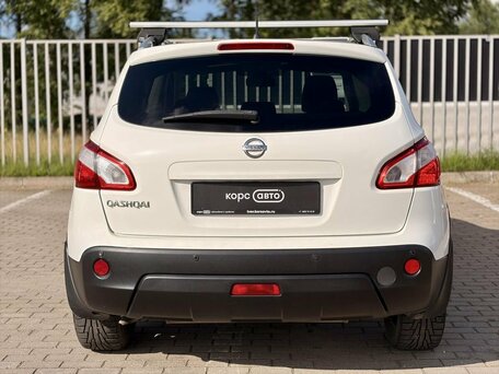 2011 Nissan Qashqai I Рестайлинг, белый, 1036000 рублей, вид 5