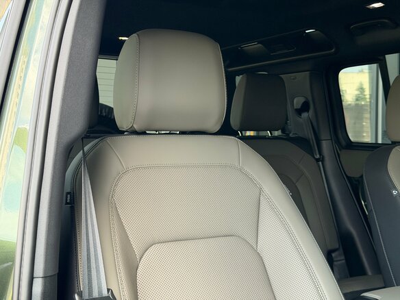 2025 Land Rover Defender 110 II, зелёный, 11500000 рублей - вид 22