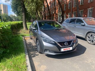 2019 Nissan Leaf II (ZE1), серый, 1980000 рублей, вид 2