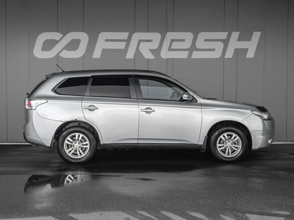 2013 Mitsubishi Outlander II Рестайлинг, серебристый, 1180000 рублей - вид 4
