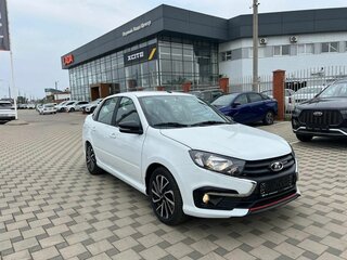 2026 Lada (ВАЗ) Granta Sport I Рестайлинг, белый, 1637000 рублей, вид 3