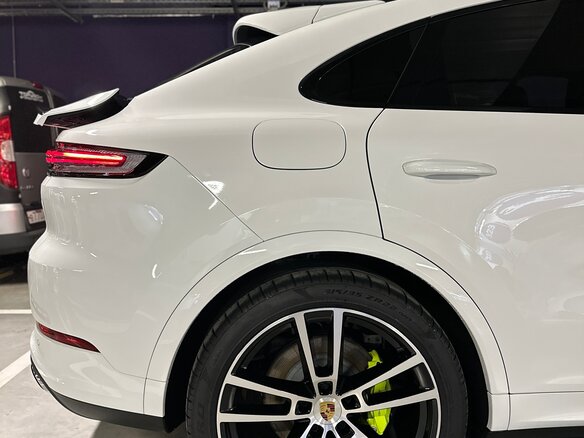 2023 Porsche Cayenne E-Hybrid Coupé III Рестайлинг, белый, 15900000 рублей - вид 10