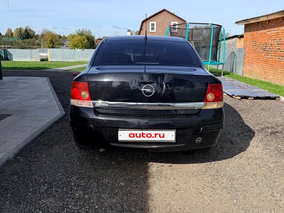 2007 Opel Astra H Рестайлинг, чёрный, 400000 рублей - вид 1