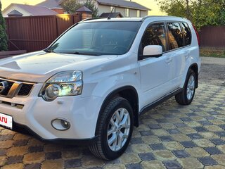 2012 Nissan X-Trail II Рестайлинг, белый, 1330000 рублей, вид 1