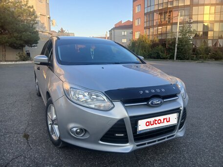 2013 Ford Focus III, серебристый, 750000 рублей, вид 3