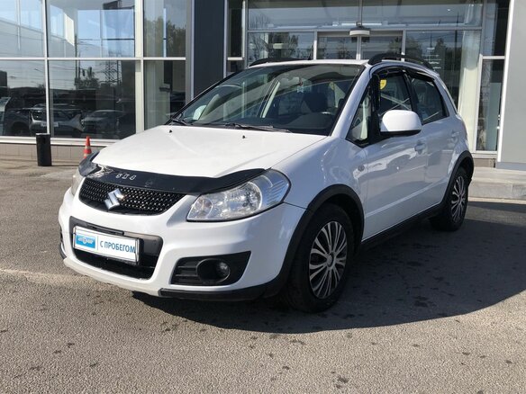 2010 Suzuki SX4 I (Classic) Рестайлинг, белый