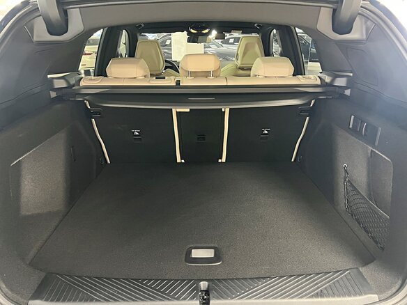 2026 BMW X3 20d xDrive IV (G45/G48), голубой, 7990000 рублей - вид 6