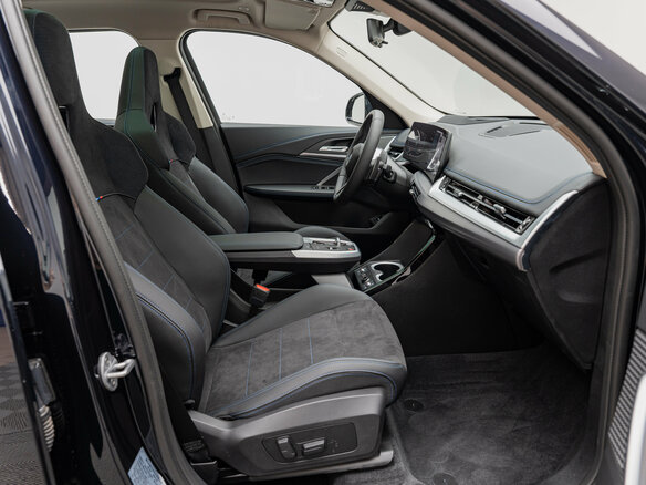 2026 BMW X1 Long 25Li xDrive III (U11/U12), чёрный, 5800000 рублей - вид 30