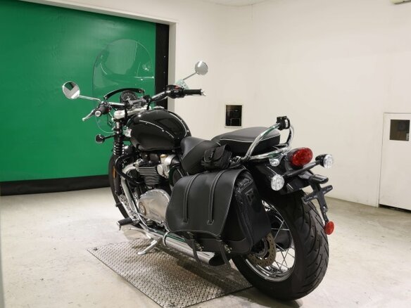 2025 Triumph Bonneville Speedmaster, чёрный - вид 5