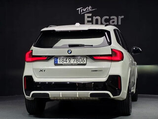 2023 BMW X1 Long 20Li sDrive III (U11/U12), белый, 2835000 рублей, вид 4