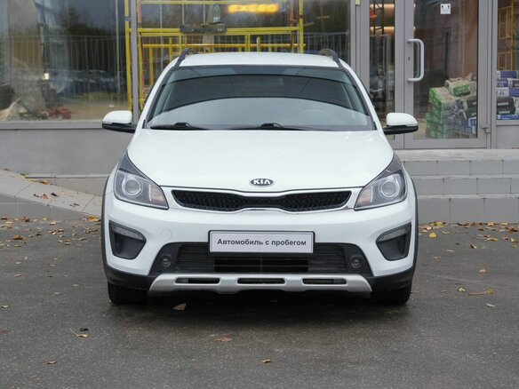 2018 Kia Rio X-Line IV, белый - вид 1