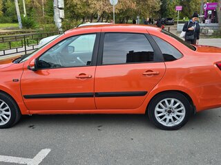 2018 Lada (ВАЗ) Granta I, оранжевый, 600000 рублей, вид 4
