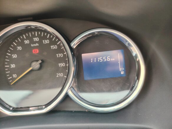 2015 Renault Logan II, белый, 680000 рублей - вид 6