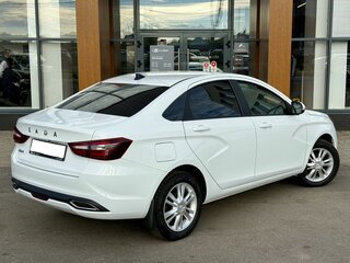 2024 Lada (ВАЗ) Vesta I Рестайлинг (NG), белый, 1199000 рублей, вид 5