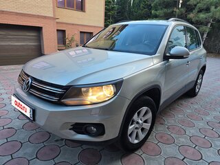 2011 Volkswagen Tiguan I Рестайлинг, серый, 1250000 рублей, вид 1
