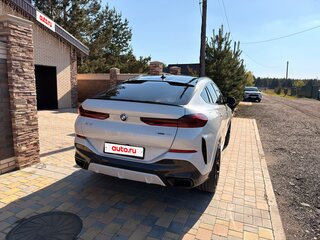 2020 BMW X6 40i III (G06), белый, 9500000 рублей, вид 3