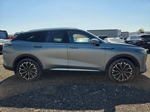 2023 Exeed RX (Yaoguang), серый, 2750000 рублей - вид 6