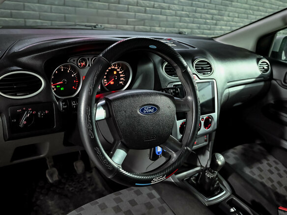 2008 Ford Focus II Рестайлинг, серебристый - вид 7