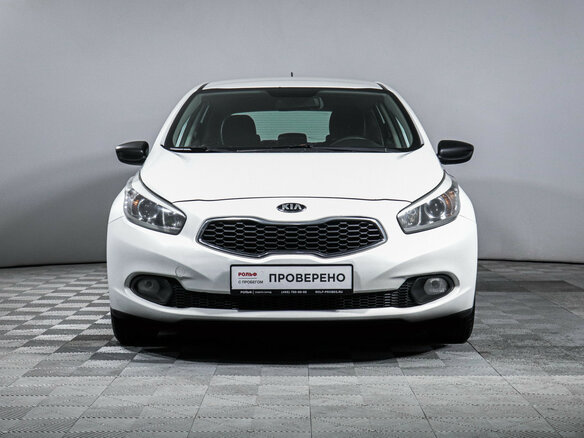 2015 Kia Ceed II, белый, 799000 рублей - вид 1