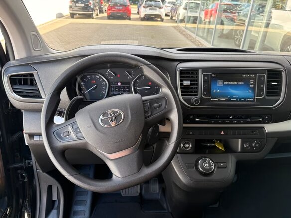 2022 Toyota ProAce L1 8-speed II, чёрный, 4550000 рублей - вид 8