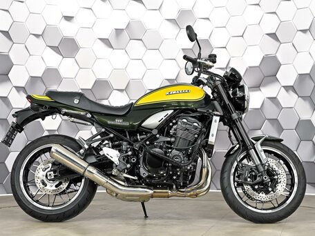 2024 Kawasaki Z 900RS, зелёный, 1249000 рублей, вид 3