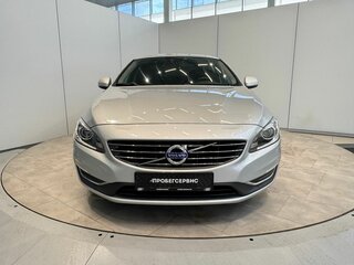 2016 Volvo S60 II Рестайлинг, серебристый, 1290000 рублей, вид 2