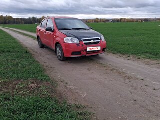 2008 Chevrolet Aveo I Рестайлинг, красный, 135000 рублей, вид 5