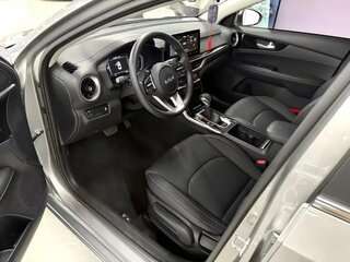 2022 Kia K3 II (China Market) Рестайлинг, серый, 1530000 рублей, вид 4