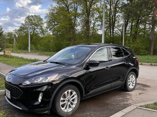 2021 Ford Escape IV, чёрный, 2150000 рублей, вид 4