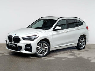 2022 BMW X1 20i xDrive II (F48) Рестайлинг, белый, 4000000 рублей, вид 1