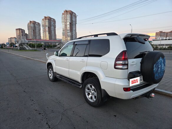 2002 Toyota Land Cruiser Prado 120 Series, белый, 2250000 рублей - вид 14