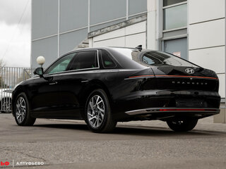 2026 Hyundai Grandeur VII, чёрный, 6790000 рублей, вид 2