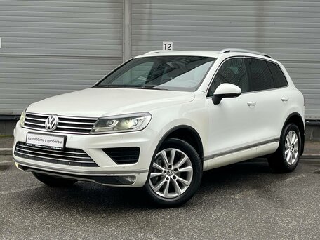 2016 Volkswagen Touareg II Рестайлинг, белый, 2249000 рублей, вид 1