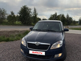 2010 Skoda Fabia II Рестайлинг, синий, 220000 рублей, вид 2