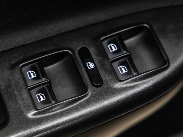 2012 Skoda Octavia II (A5) Рестайлинг, чёрный - вид 14