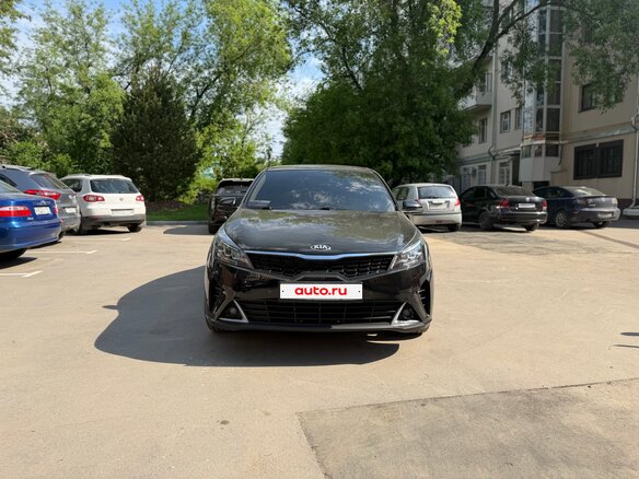 2021 Kia Rio IV Рестайлинг, чёрный, 1700000 рублей - вид 2
