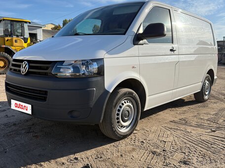 2013 Volkswagen Transporter T5 Рестайлинг, белый, 1900000 рублей, вид 1