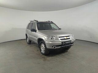 2013 Chevrolet Niva I Рестайлинг, коричневый, 670000 рублей, вид 3