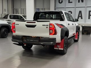 2026 Toyota Hilux VIII Рестайлинг 2, белый, 7590000 рублей, вид 4