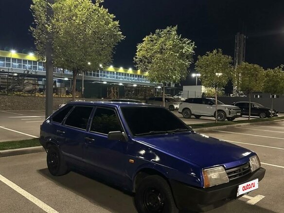 1998 Lada (ВАЗ) 21093i, синий, 73000 рублей