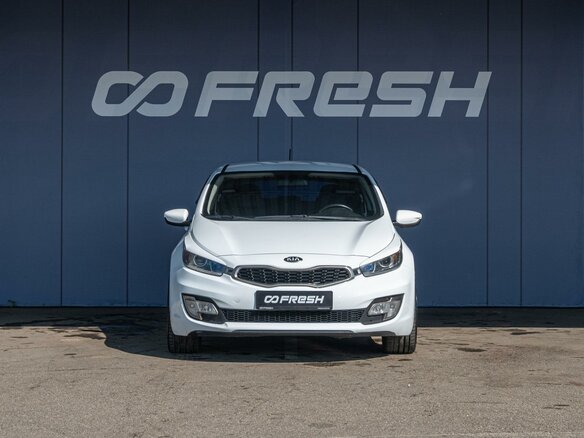 2013 Kia Ceed II, белый - вид 2