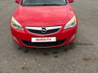 2011 Opel Astra J, красный, 650000 рублей, вид 2