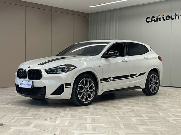 2021 BMW X2 sDrive20i I (F39), белый, 1685000 рублей - вид 2