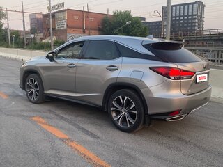2019 Lexus RX 300 IV Рестайлинг, серый, 4800000 рублей, вид 5